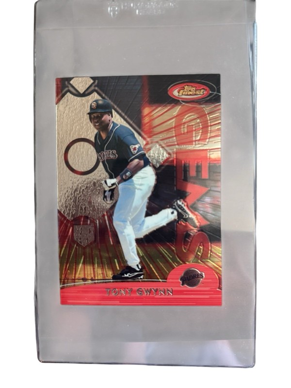 Tony Gwynn Bernie Williams Chipper Jones Game Used Jersey Relic Card Lot HOF view 2