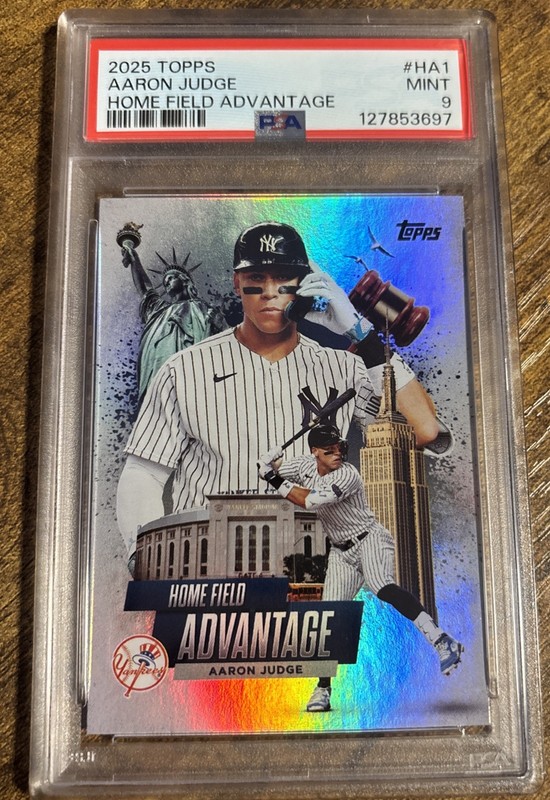 Aaron Judge 2025 Topps Chrome Home Field Advantage #HA1 SSP Yankees PSA 9 MINT