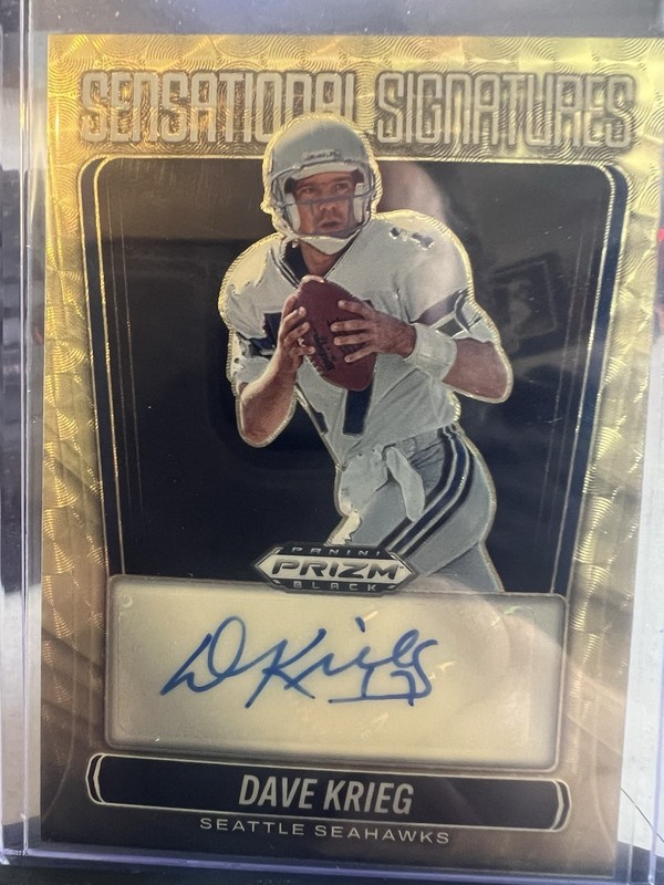 Dave Krieg 2025 Prizm Black Senational Auto Prizm GOLD Vinyl 3/5 SSP