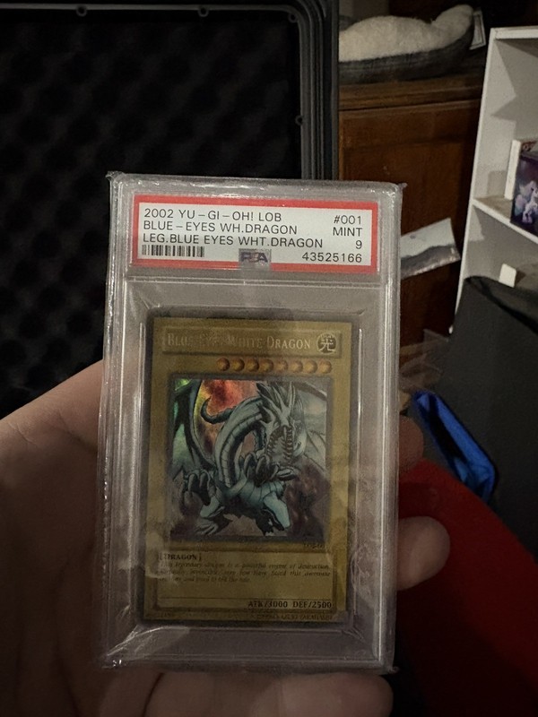Blue-Eyes White Dragon LOB-001 The Legend of Blue Eyes White Dragon Unlimited view 2