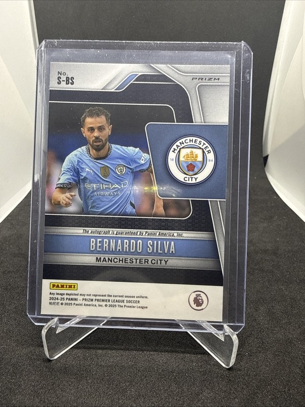Bernardo Silva 2024-25 Panini Prizm Premier League Breakaway Prizms Auto #S-BS view 2
