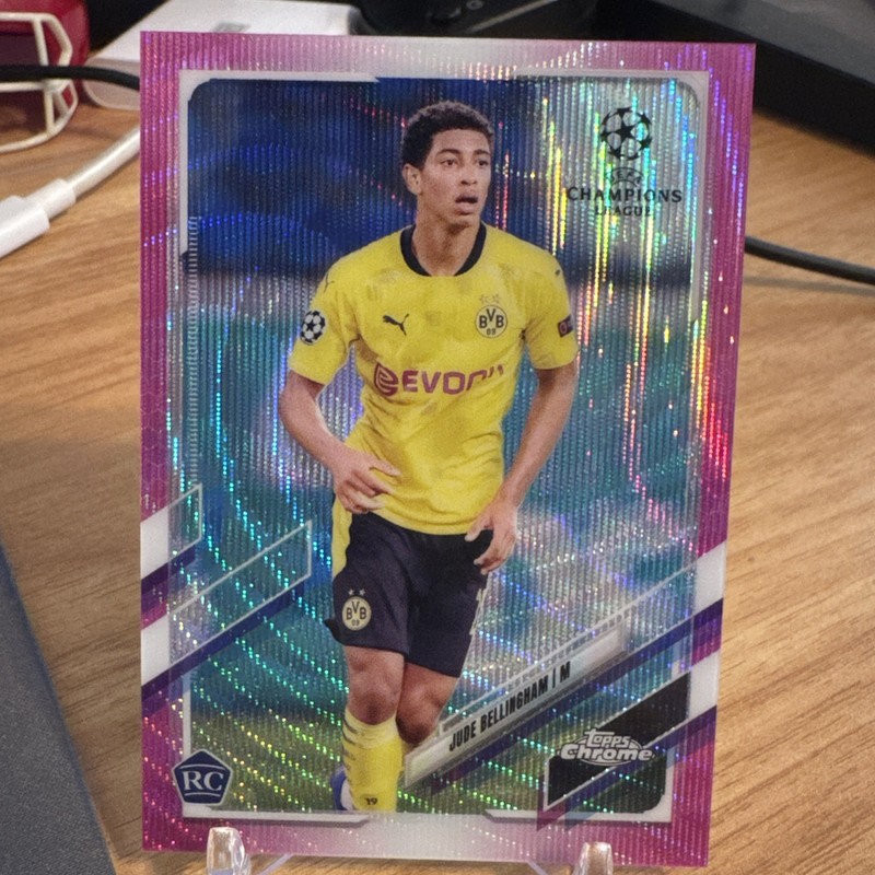 2020-21 Topps Chrome UCL - Rookie - Pink Wave Refractor #68 - Jude Bellingham RC