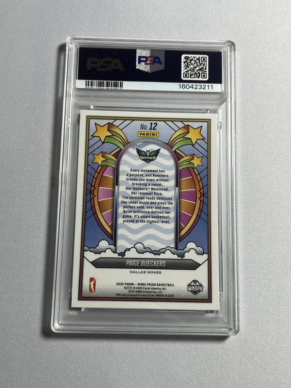 2025 Panini Prizm WNBA Groovy #12 PAIGE BUECKERS Rookie PSA 10 view 2