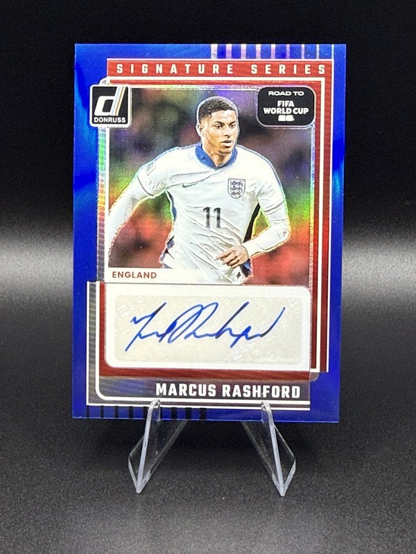 Marcus Rashford 2025-26 Donruss Optic Road to Fifa World Cup Blue Prizm Auto /99