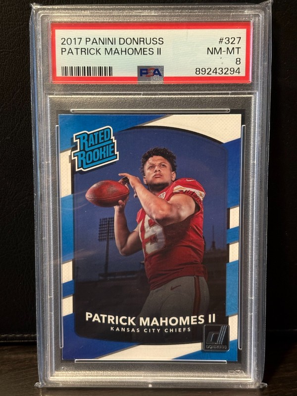 2017 Panini Donruss - Rated Rookie Patrick Mahomes II #327 (RC) PSA 8