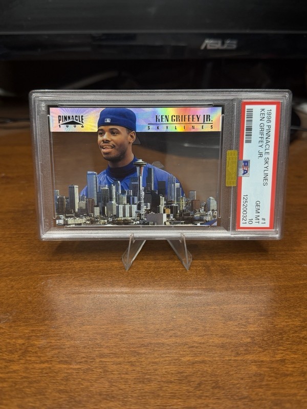 1996 Pinnacle Skylines Ken Griffey Jr PSA 10 MBA Gold