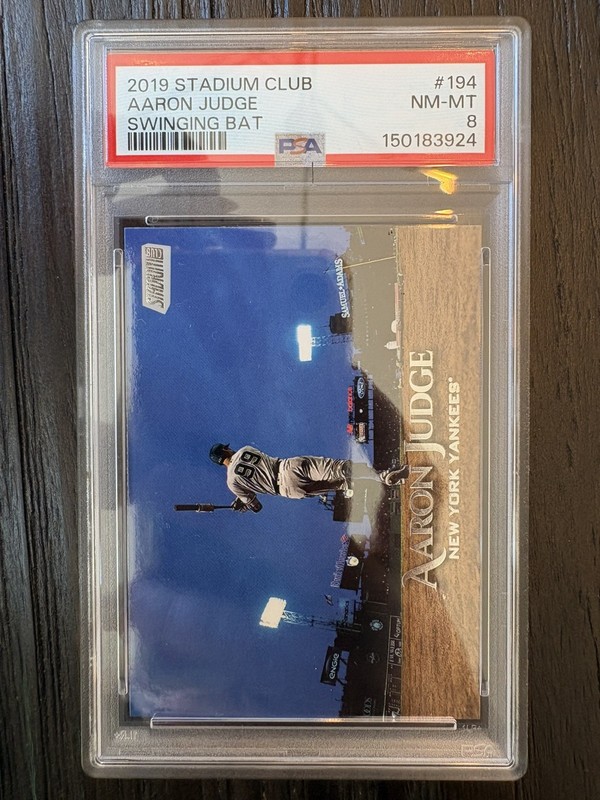 2019 Topps Stadium Club - Aaron Judge #194 Swinging Bat MVP PSA 8! Yankees!