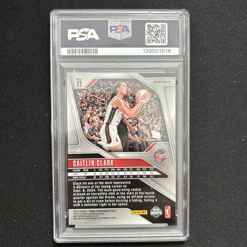 2024 PANINI PRIZM WNBA GREEN PRIZM #22 CAITLIN CLARK ROOKIE RC PSA 9 view 2