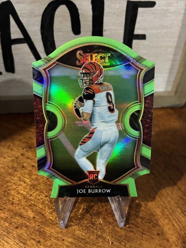 Panini 2020 Select Joe Burrow RC #46 Neon Green Prizm Die-Cut