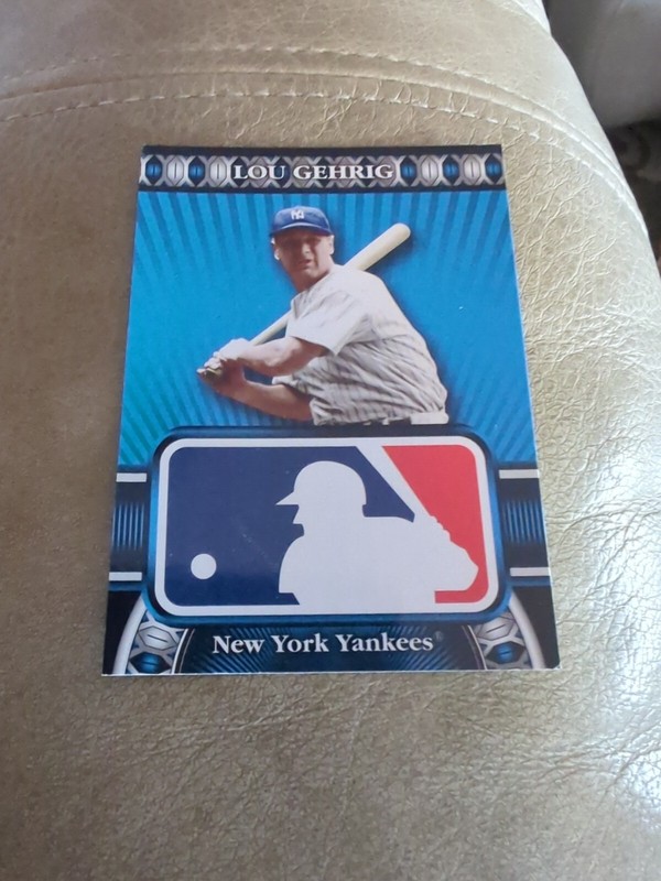 2010 TOPPS LOGOMAN HTA #HTA-28 LOU GEHRIG NEW YORK YANKEES