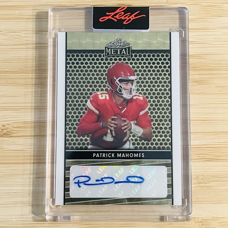 PATRICK MAHOMES 2024 Leaf Metal Gold Vinyl Superfractor Prizm Auto Autograph 1/1