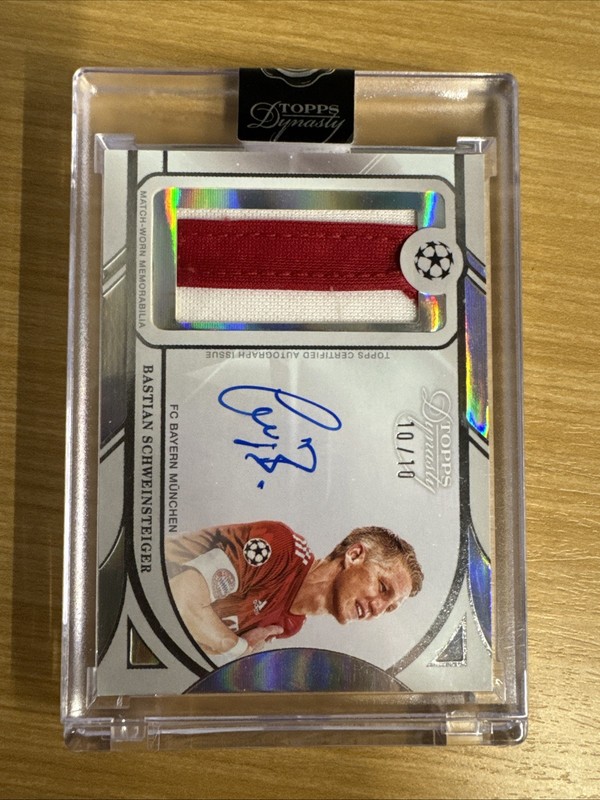2024-25 Topps Dynasty UCC Bastian Schweinsteiger Patch Auto #10/10 Bayern Munich