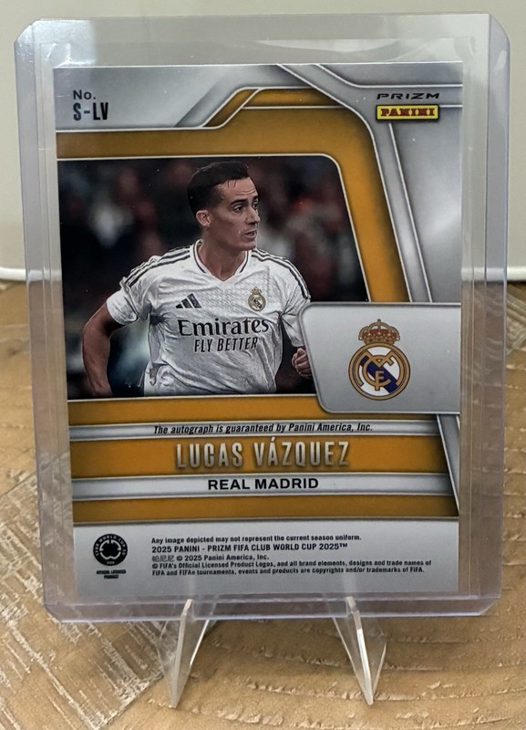 2025 Prizm FIFA Club World Cup Lucas Vasquez Velocity Prizm Auto 4/5 Real Madrid view 2