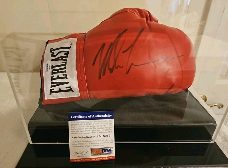 Mike Tyson Signed Boxing Glove PSA/DNA Boxing Right With Display Case view 2