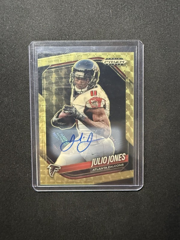 2026 Panini Prizm Black Julio Jones #4 Gold Vinyl Auto 4/5