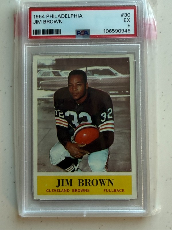 1964 Philadelphia Jim Brown Card #30. PSA 5