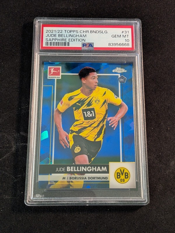 JUDE BELLINGHAM #31 ROOKIE 2020-21 TOPPS CHROME SAPPHIRE EDITION SP CARD PSA 10