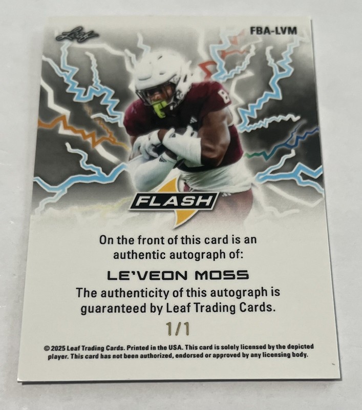 Le’Veon Moss 2025 Leaf Flash 1/1 Rookie Auto Miami Dolphins RC view 2