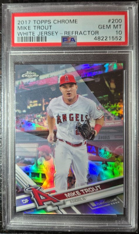 2017 Topps Chrome Mike Trout #200 - White Jersey Variation Refractor - PSA 10