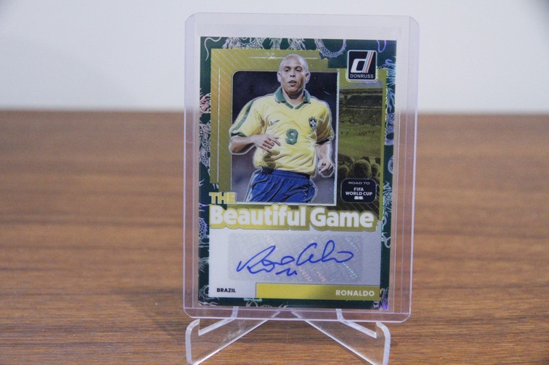 2025-26 Donruss FIFA Ronaldo R9 Beautiful Game Auto #7/99 BRAZIL Dragon Scale SP
