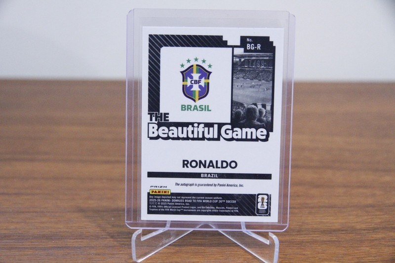2025-26 Donruss FIFA Ronaldo R9 Beautiful Game Auto #7/99 BRAZIL Dragon Scale SP view 2