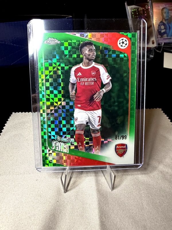 Bukayo Saka Green X-Fractor  /99  -  Topps Chrome Uefa 25-26