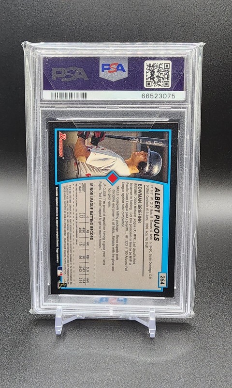 2001 Bowman Gold Albert Pujols #264 (RC) Rookie Cardinals Angels PSA 8 HOF view 2