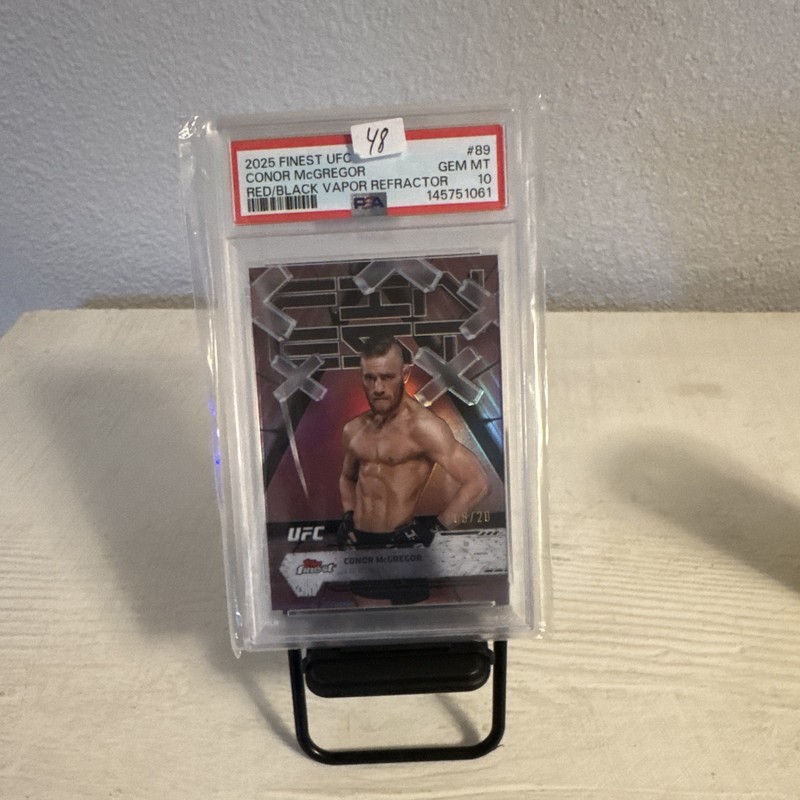 Topps 2025 Finest UFC Conor McGregor Red/Black Vapor Refractor /20 PSA GEM MT 10