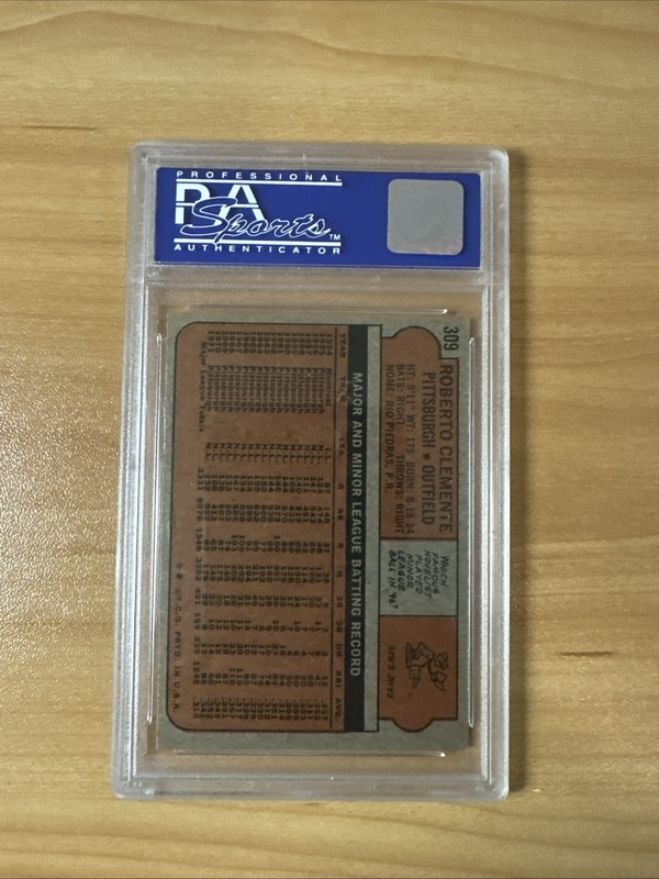 1972 Topps - Roberto Clemente #309 PSA 7 view 2