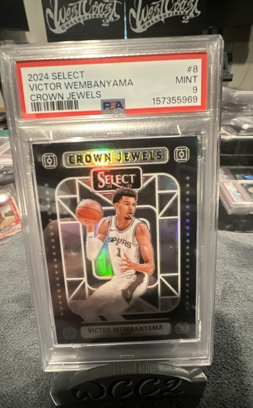 2024-25 Panini Select - Crown Jewels Victor Wembanyama #8 PSA