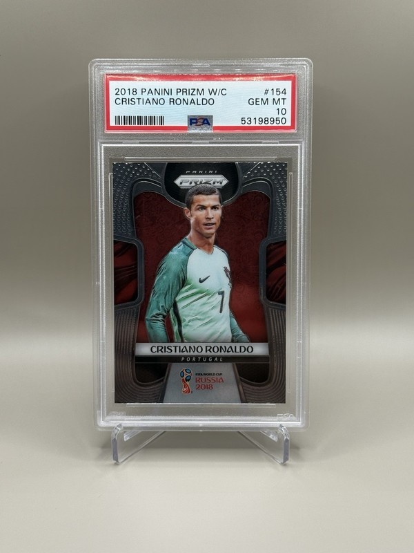 Panini 2018 Prizm World Cup Cristiano Ronaldo #154 Base Set PSA 10 Graded
