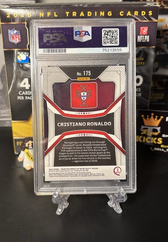 2022 Panini Prizm World Cup Qatar Cristiano Ronaldo #175 PSA 9 MINT view 2