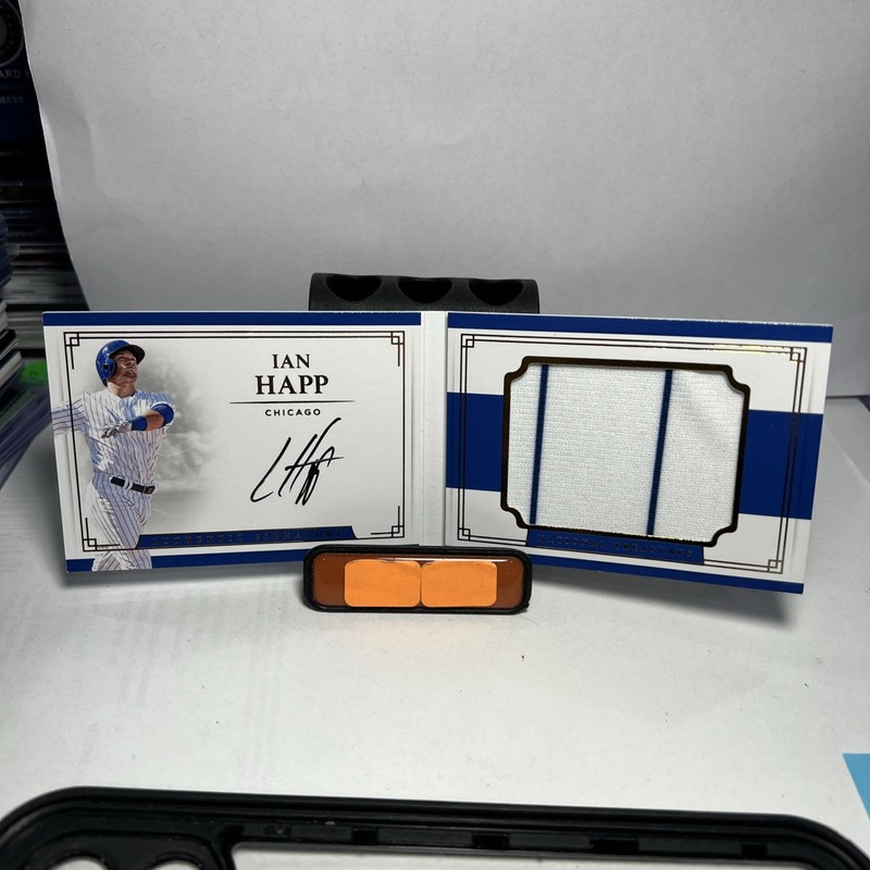 IAN HAPP - 2017 National Treasures ROOKIE PATCH AUTO / AUTOGRAPH Booklet  #d /99