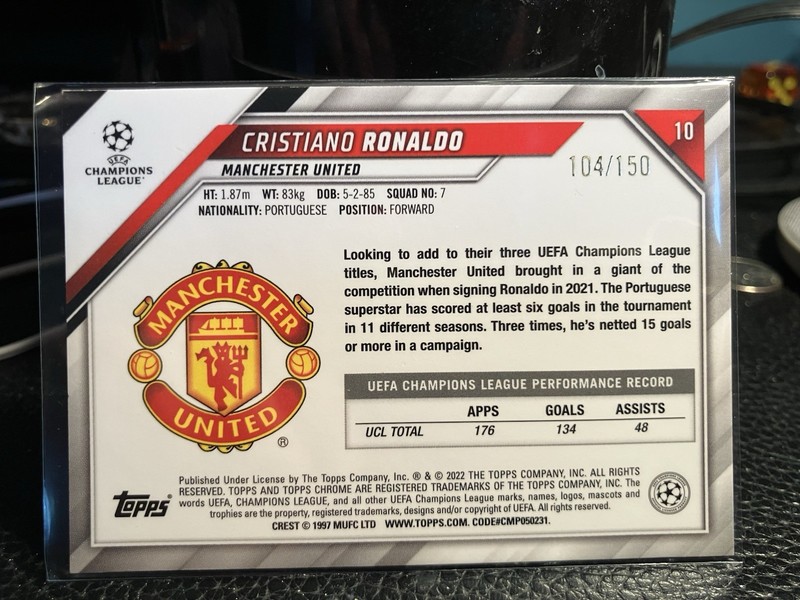Topps Chrome UEFA 2021-22 Cristiano Ronaldo #100 Manchester United /150 RAW NM view 2