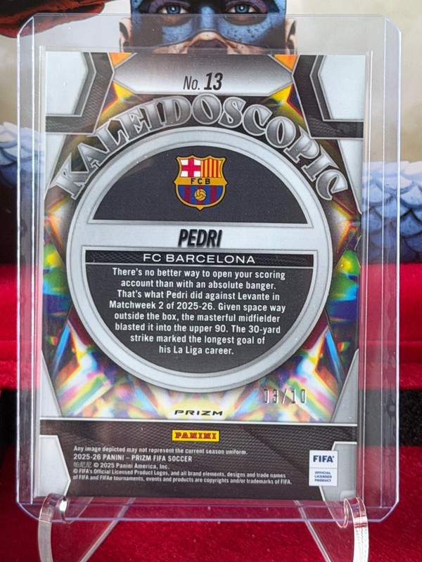 2025-26 Prizm Soccer FIFA Pedri Kaleidoscopic Gold /10 view 2