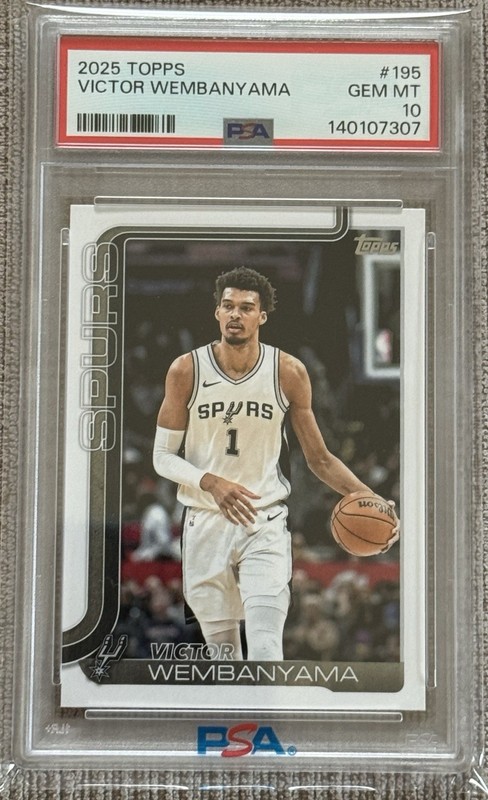 💎PSA 10 🔥LOW POP🔥2025 TOPPS #195 VICTOR WEMBANYAMA