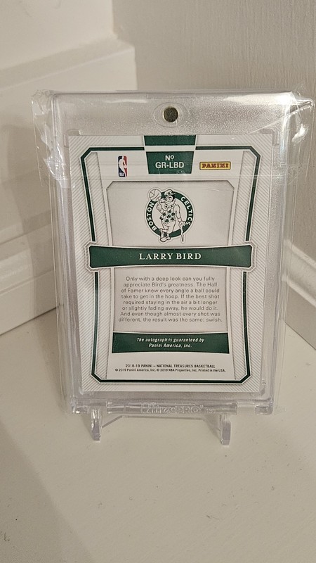 2018-19 Panini National Treasures - Larry Bird NBA Greats Auto #/25 view 2