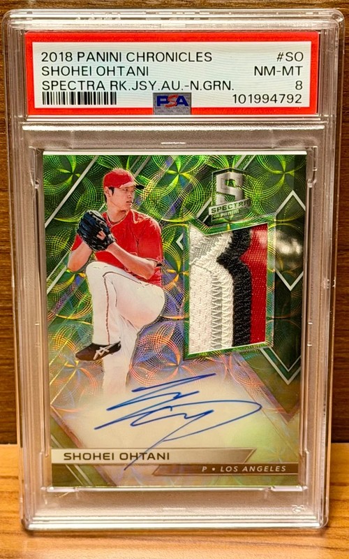 SHOHEI OHTANI  2018 Chronicles Spectra Rookie Jersey Auto Neon Green #SO PSA 8