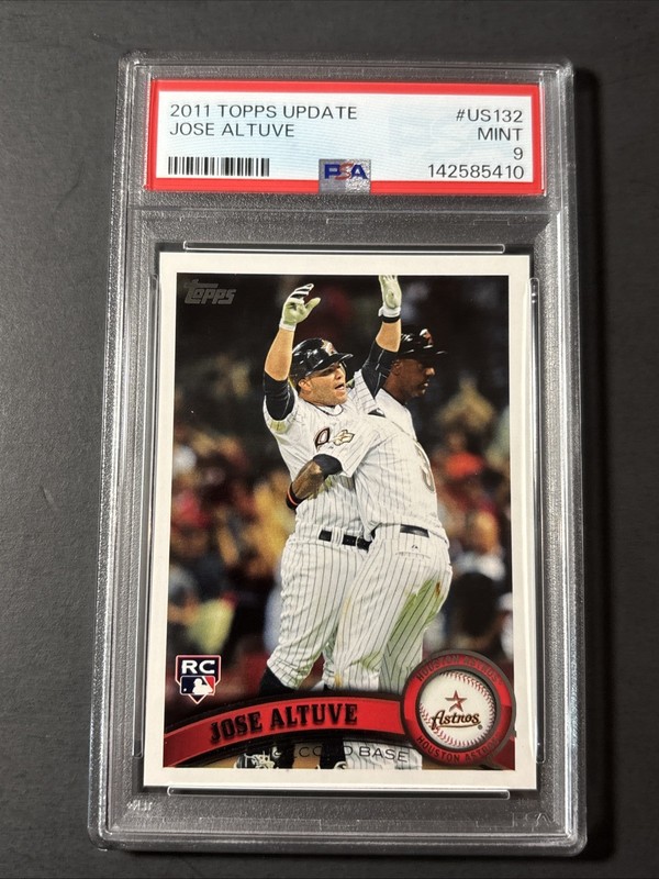 2011 Topps Update Jose Altuve #US132 PSA 9 Mint Fresh Slab