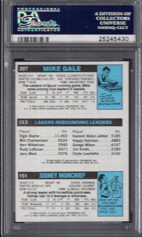 1980 Topps Sidney MONCRIEF (RC) / Kareem ABDUL-JABBAR / GALE PSA 9 MINT Centered view 2