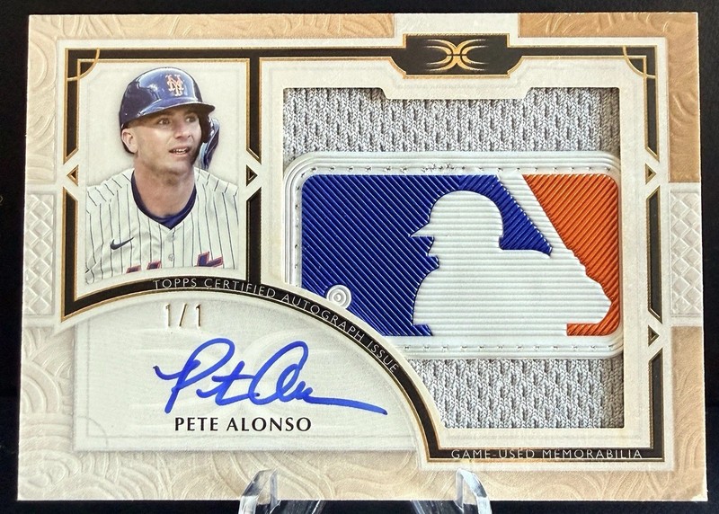 1/1 2025 Topps Definitive GOLD Pete Alonso MLB Logoman Patch Auto 1/1 NY Mets
