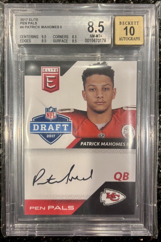 2017 Panini Elite Patrick Mahomes Rookie Pen Pals Auto BGS 8.5 10 KC Chiefs RC