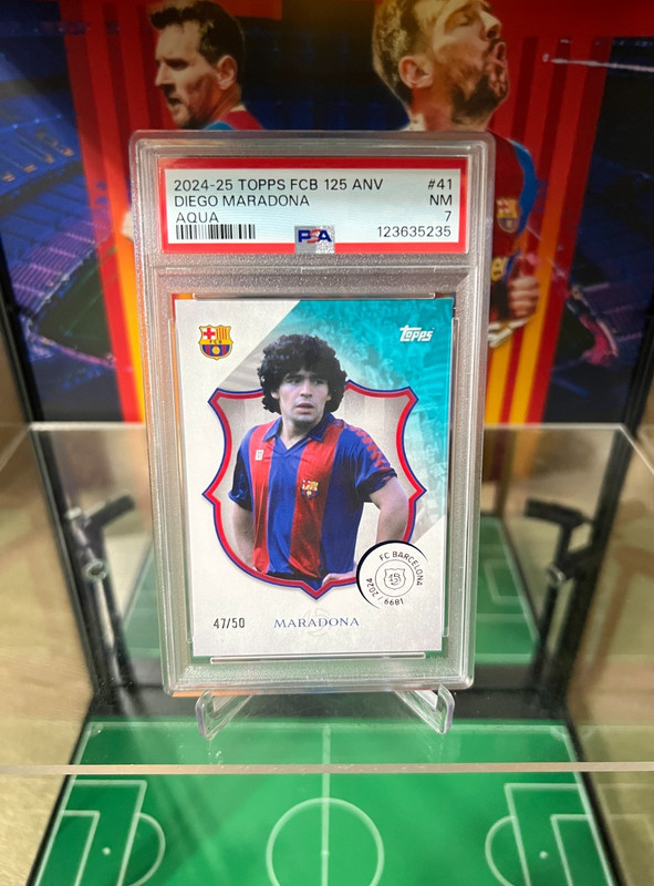 24-25 Topps Barcelona 125 Anniversary Legacy Base Aqua /50 Diego Maradona PSA 7