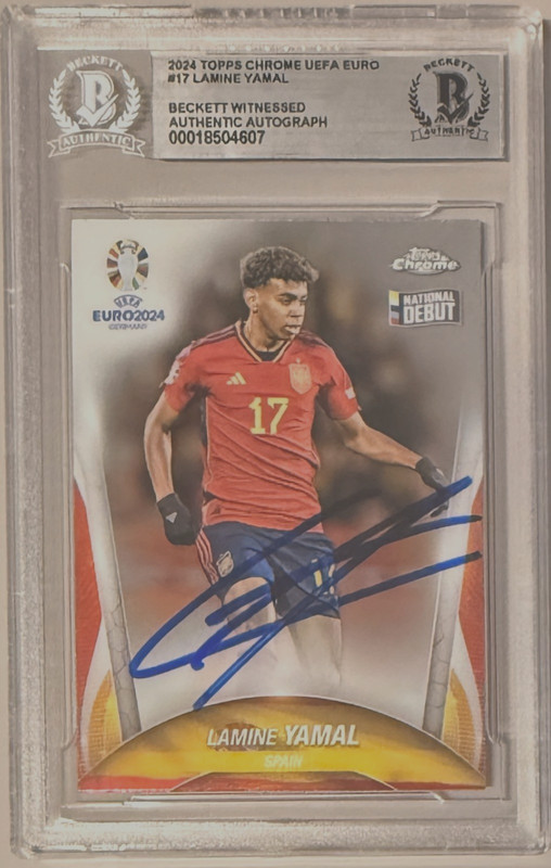 2024 Topps Chrome UEFA EURO #17 Spain Lamine Yamal Beckett Authentic Auto