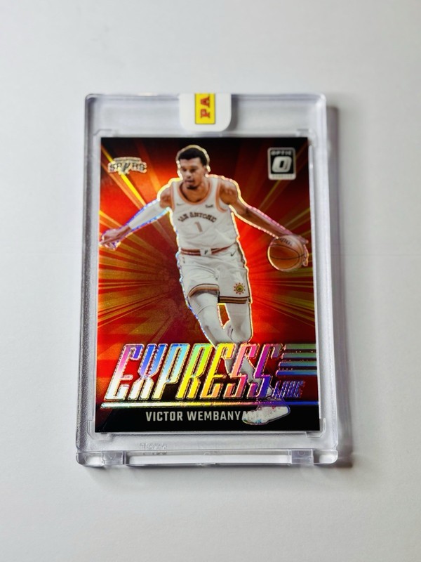 Victor Wembanyama RARE EXPRESS REFRACTOR INVESTMENT CARD PANINI SPURS MINT