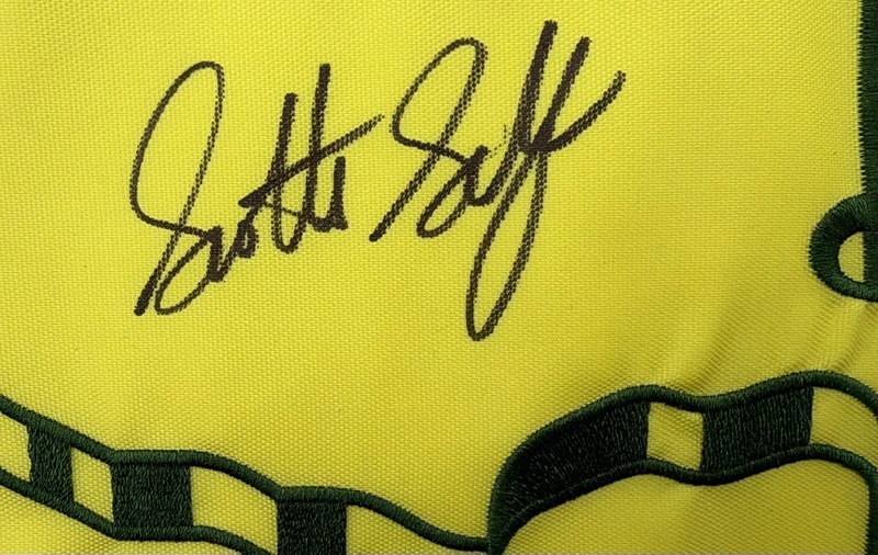 SCOTTIE SCHEFFLER SIGNED 2022 MASTERS GOLF FLAG AUTO PSA/DNA RARE view 2