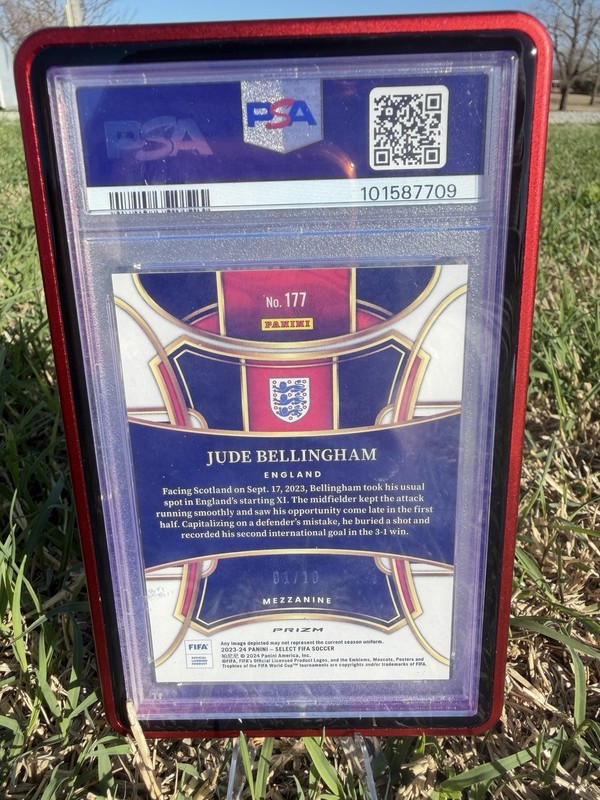 Panini Select FIFA Jude Bellingham Gold Mojo Prizm #177 /10 PSA 9 view 2