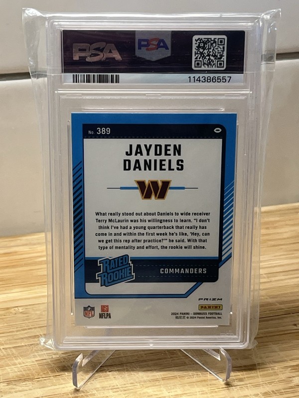 2024 PANINI DONRUSS OPTIC PREVIEW PINK #389 JAYDEN DANIELS ROOKIE RC PSA 10 view 2