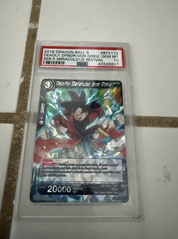 GEM MT 10 PSA - Dragon Ball Z Collecting Card - Goku view 1
