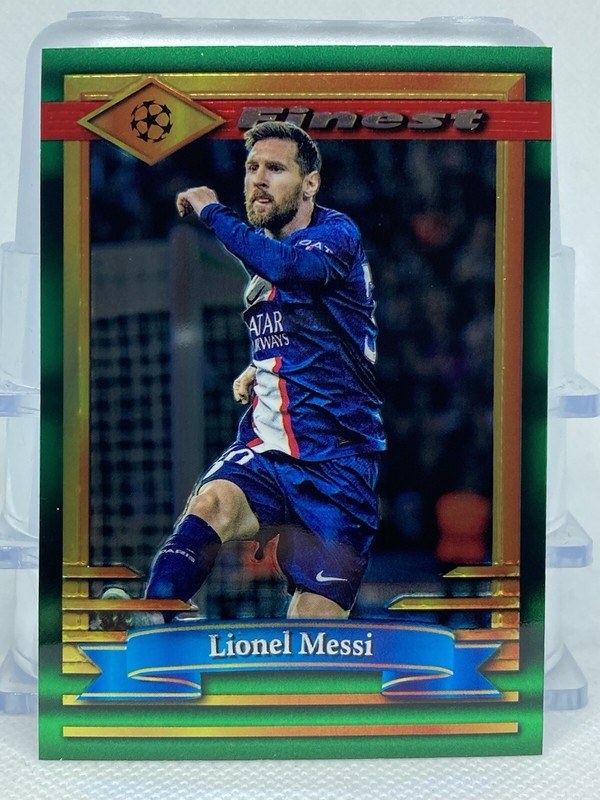2022-23 Topps Finest Flashbacks UEFA Lionel Messi #30 PSG